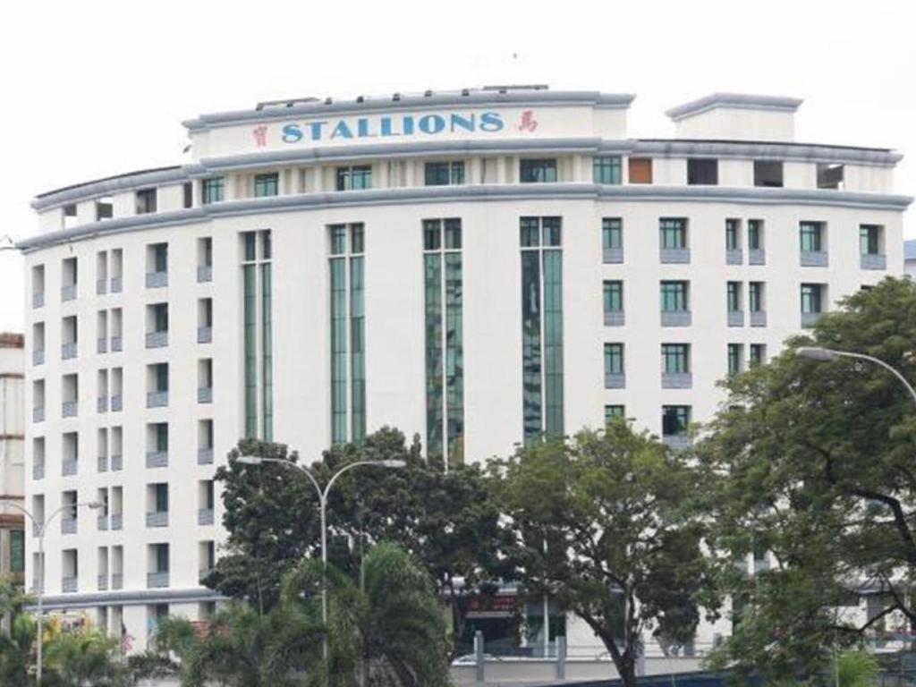 فندق أجنحة ستاليونز بينانج Jelutong المظهر الخارجي الصورة